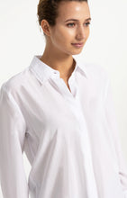 Load image into Gallery viewer, YAYA White Blouse with Collar and Cuff Detail