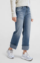 Load image into Gallery viewer, YAYA Rolled Hem Jeans