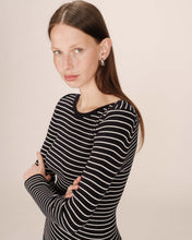 Load image into Gallery viewer, Grace and Mila ‘Samedi’ Stripe Boat Neck Tee Navy