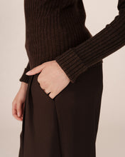 Load image into Gallery viewer, Grace and Mila Ribbed ‘Sunday’ Jumper Chocolate