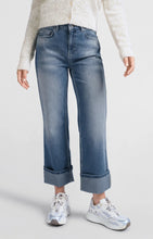 Load image into Gallery viewer, YAYA Rolled Hem Jeans