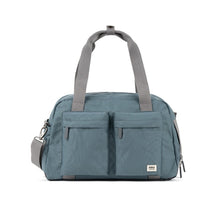 Load image into Gallery viewer, Roka ‘Gatwick’ Travel Bag Small