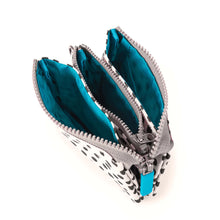 Load image into Gallery viewer, Roka London ‘Dip Dot’ Carnaby Wallet Large