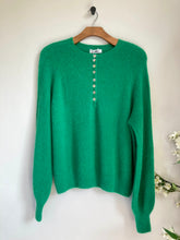 Load image into Gallery viewer, Alpaca Blend Button Jumper
