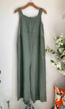 Load image into Gallery viewer, Linen Dungarees
