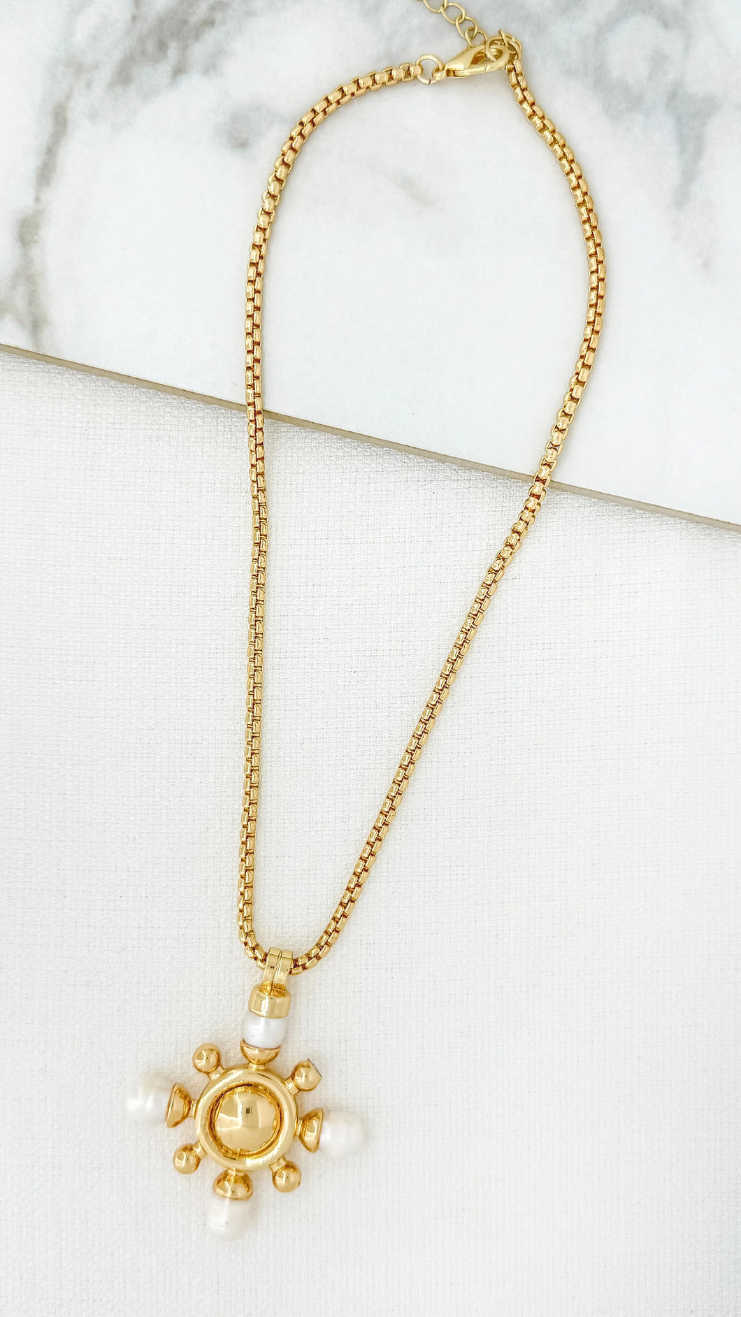 Envy Short Gold and White Pendant