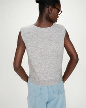 Load image into Gallery viewer, Grace and Mila Grey ‘Nars’ Knitted Vest
