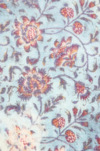 Load image into Gallery viewer, Ombré London ‘Blue Romance’ 100% Wool Scarf
