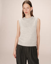 Load image into Gallery viewer, Grace and Mila Knitted ‘Say’ Vest Grey
