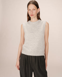 Grace and Mila Knitted ‘Say’ Vest Grey