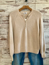 Load image into Gallery viewer, Alpaca Button Jumper
