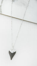 Load image into Gallery viewer, Envy Silver Necklace with Grey Heart
