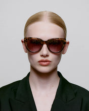 Load image into Gallery viewer, A.Kjaerbede ‘Lilly’ Coquina

