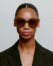 Load image into Gallery viewer, A.Kjaerbede ‘Billy’ Chocolate Sunglasses
