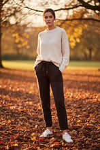 Load image into Gallery viewer, Red Button ‘Stella’ Scuba Joggers Espresso
