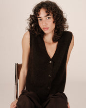 Load image into Gallery viewer, Grace and Mila ‘Santa’ Knitted Vest Chocolate
