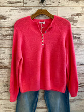 Load image into Gallery viewer, Alpaca Button Jumper
