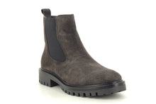 Load image into Gallery viewer, Alpe Suede Chelsea Boots
