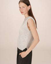 Load image into Gallery viewer, Grace and Mila Knitted ‘Say’ Vest Grey
