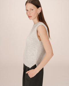 Grace and Mila Knitted ‘Say’ Vest Grey