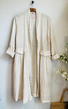 Load image into Gallery viewer, Linen Duster Coat
