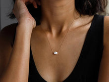 Load image into Gallery viewer, Wanderlustlife Pearl Necklace
