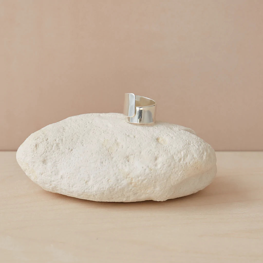 Chalk Contemporary Silver Ring