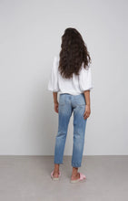 Load image into Gallery viewer, YAYA High Waist Cropped Jeans
